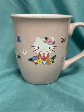 Hello Kitty Pink Floral Mother’s Day Ceramic Cup